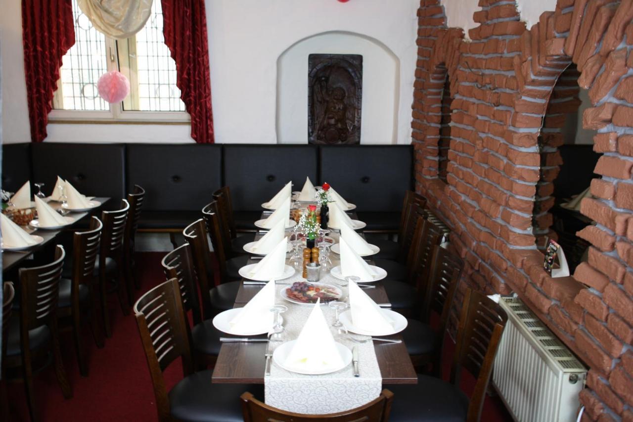 Hotel Restaurant Balkan Трир Екстериор снимка